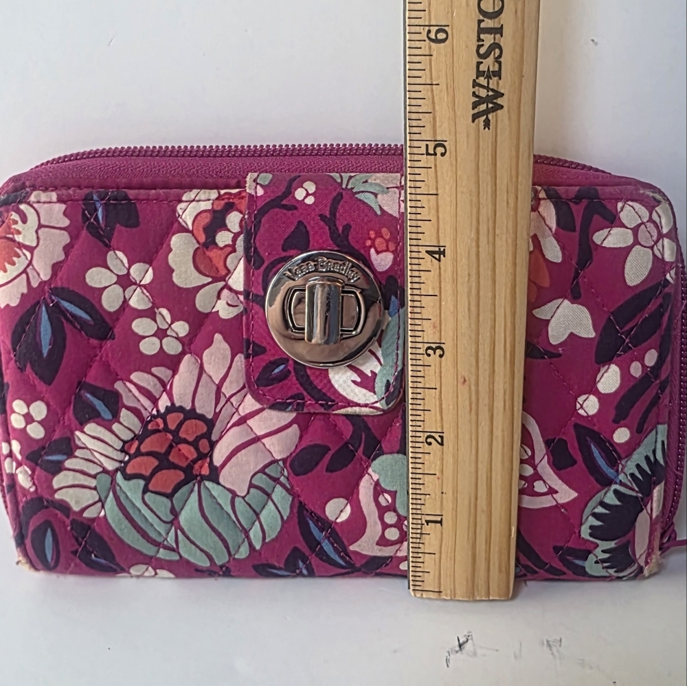 Vera Bradley Bloom Berry RFID Turnlock Wallet Pink Floral Women's Wallet - Picture 10 of 15